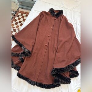 Elegant Brown Cape with Faux Fur Trim